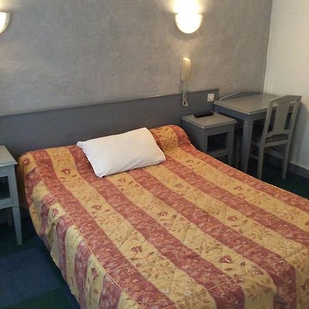 Hotel Saint Sebastien Aulnay-sous-Bois Exterior foto