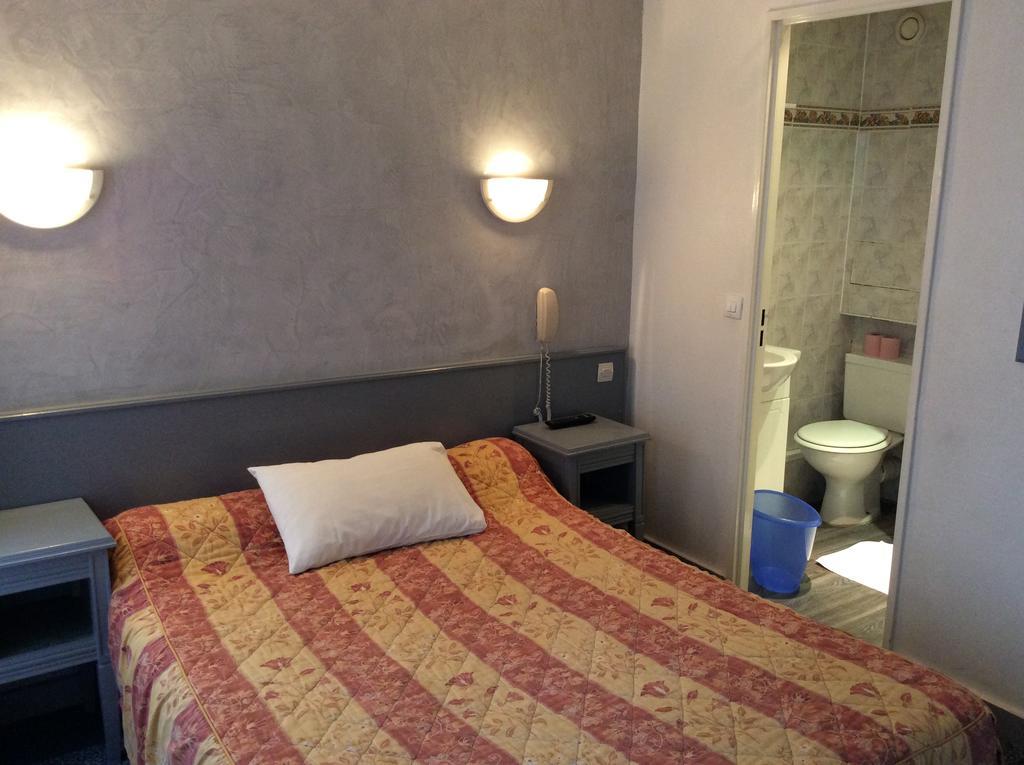 Hotel Saint Sebastien Aulnay-sous-Bois Cameră foto